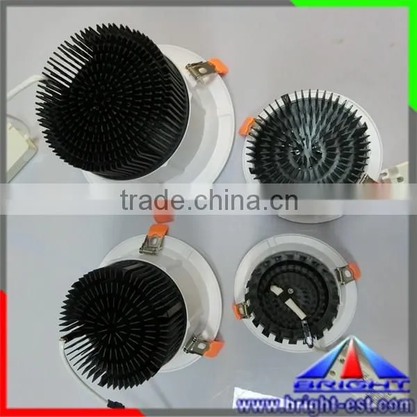 Mini DC12V 3W Ceiling LED Puck Light