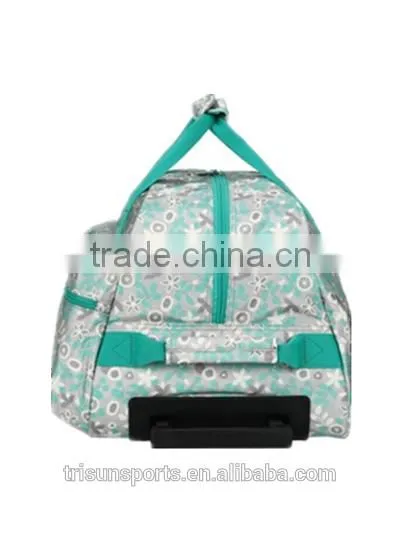 ladies carry on trendy rolling duffel bags for traveling