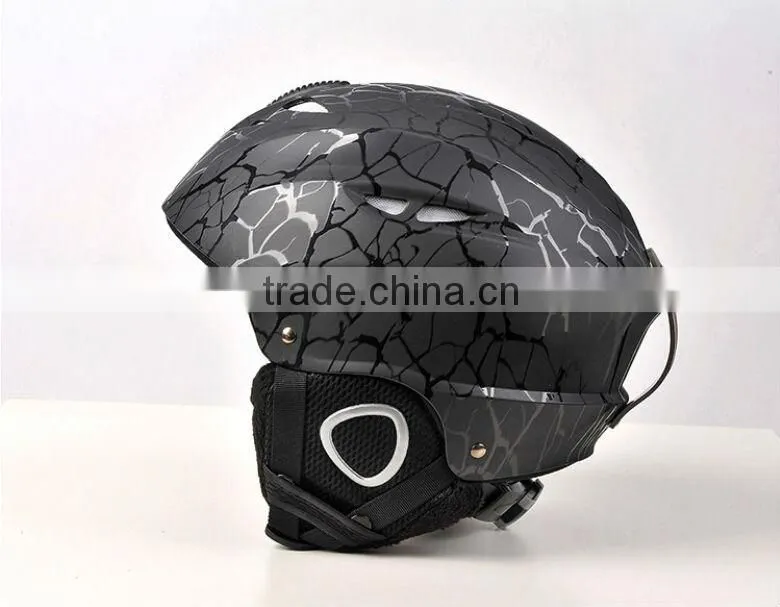 Hot sellling ABS Snow Sport helmet For Skiing Snowboarding