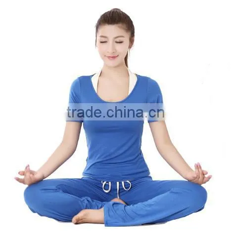 wholesale women sports wear, women clothing, fitness wear, yoga clothes, sex girls photos