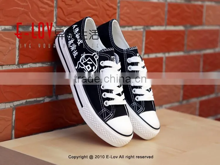 NO.D062HHot sales high quality casual style canvas shoes