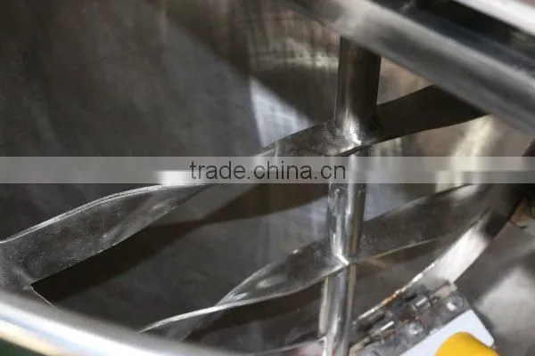 Steam jacketed kettle