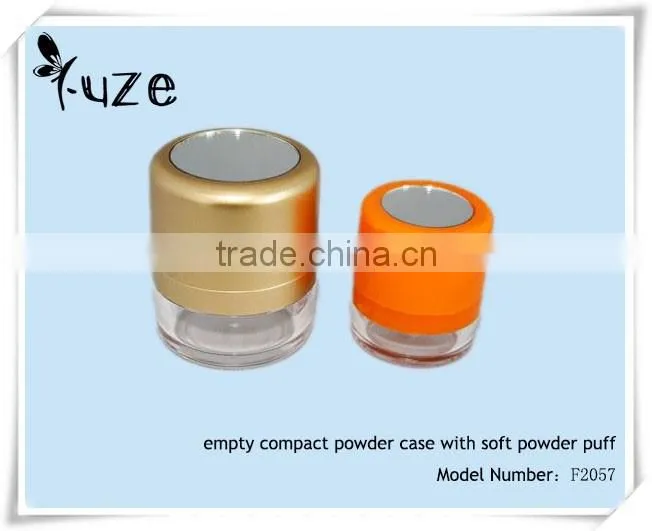 Empty compact powder case with soft powder puff