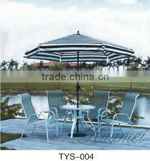 2015 Popular folding Plastic swimming pool lounge chair