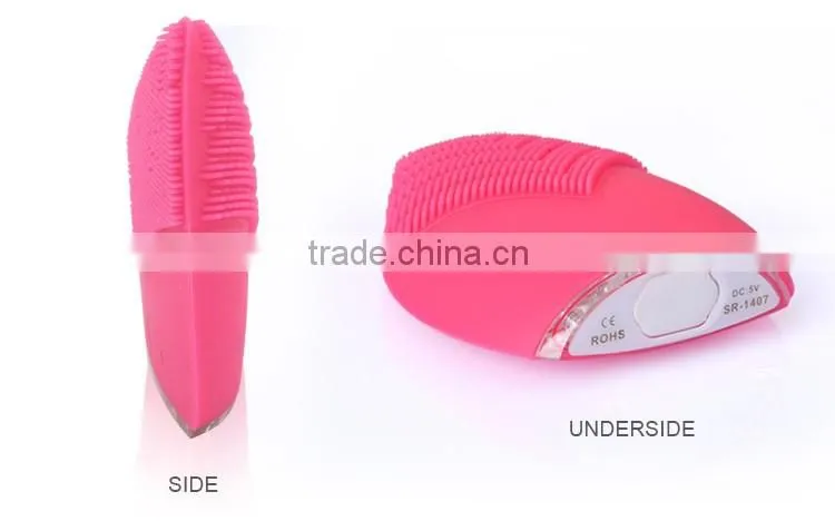 Mini deep clean ultrasonic skin scrubber