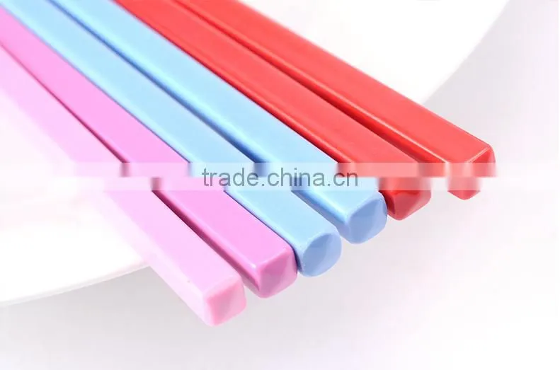 Wholesale Stock Small Order Cartoon Giraffe Multifunctional Children Training Chopsticks