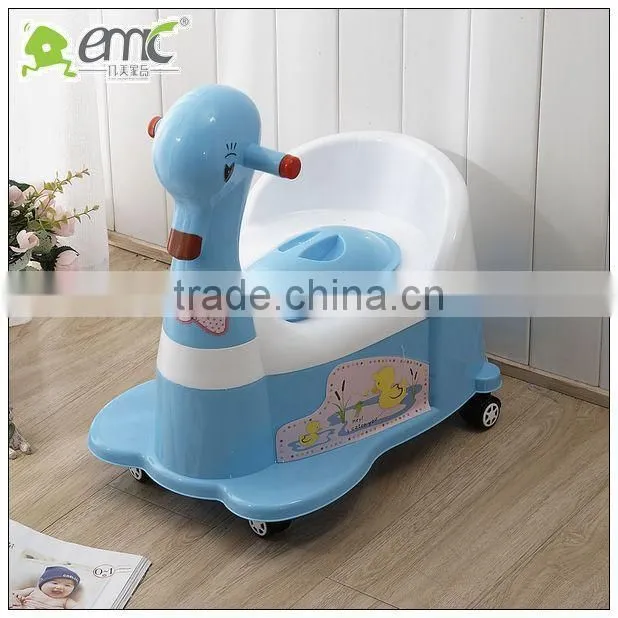 Plastic duck-shaped children toilet baby potty with handle