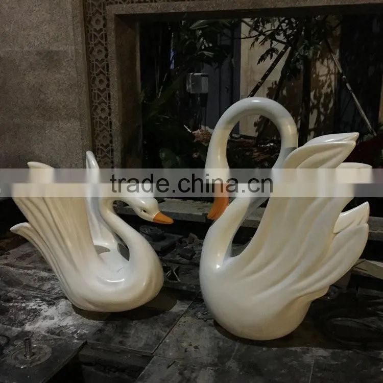 FRP display swan sculpture figurine