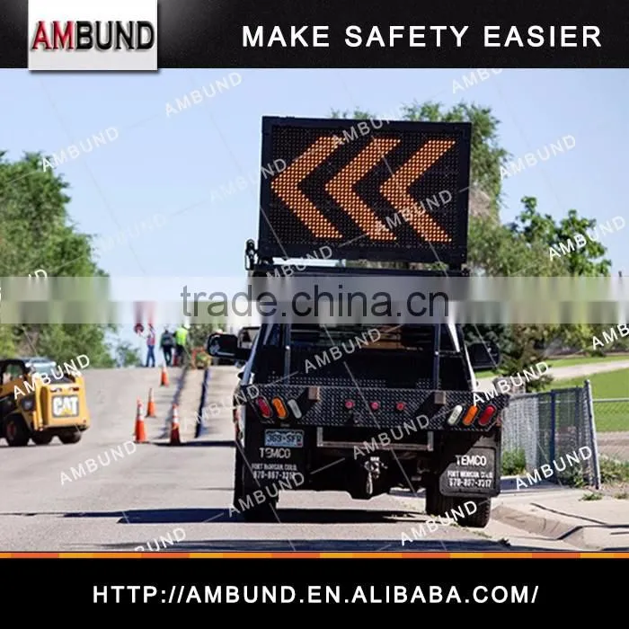 Solar Truck-Mount Variable Message Signs For Traffic Management, Outdoor Truck Mounted VMS