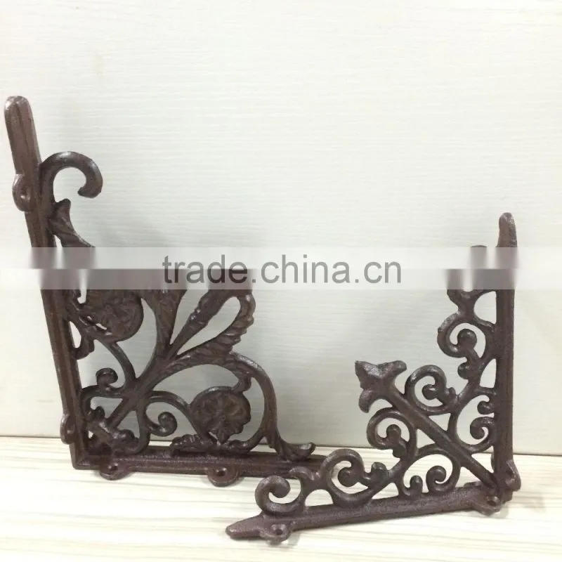 Custom High Quality Antique Triangle Cast Iron wall Bracket
