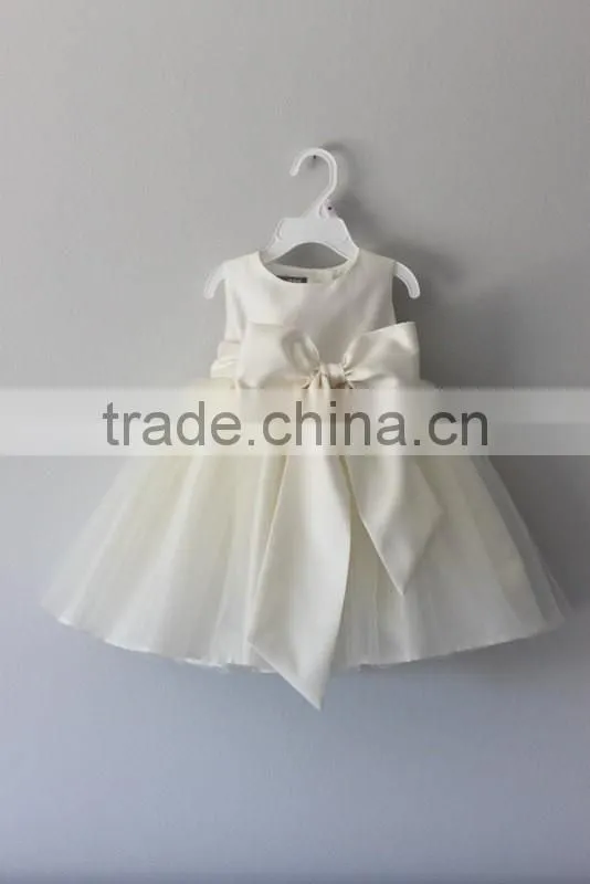 Perfect Special Occasion Flower Kids Girls Dress With Tulle Skirt Girls Tutu Dress Bow At Back Beautiful Model 2016 HSD5838