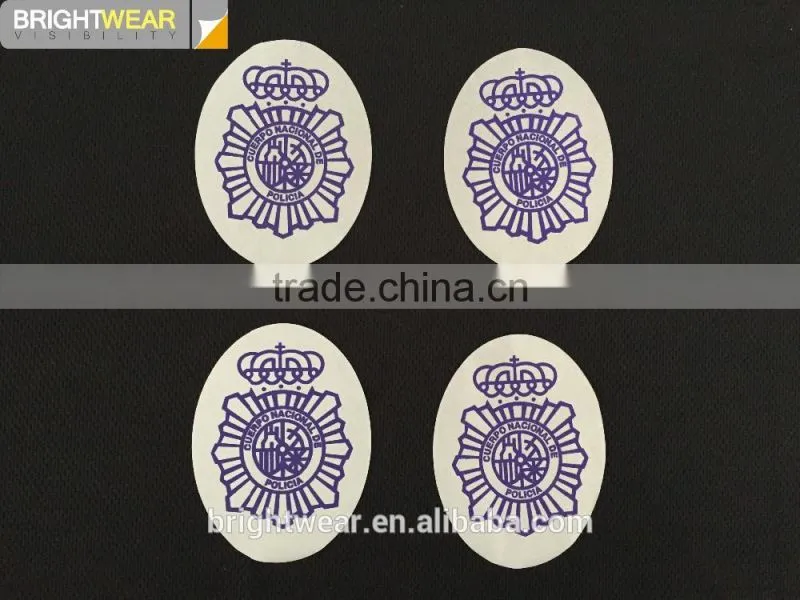 Relfective chest emblem reflective logo be heated on polo shirt for Spain market