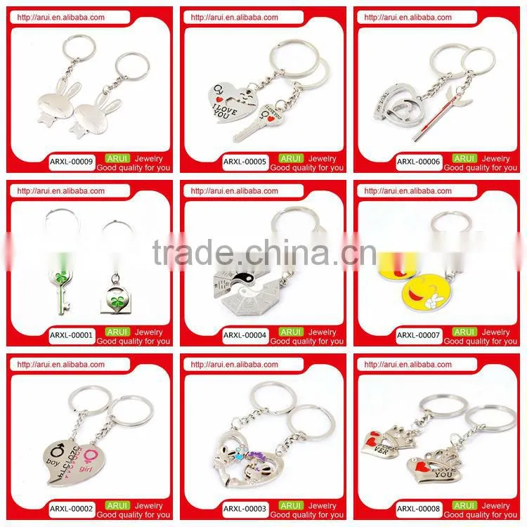 promotional gift couple heart keychains