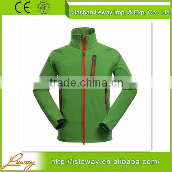 Hot-Selling new design sporty softshell jacket