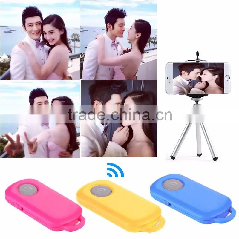 Self-portrait Handheld Monopod Extendable Selfie Stick Built-in Bluetooth Remote Shutter & Adjustable Phone Holder Mount