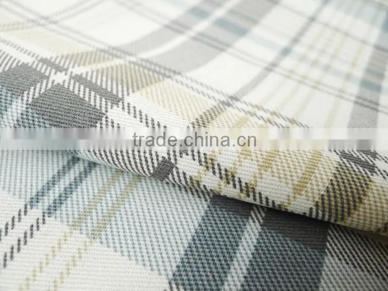 Grid pattern poly cotton twill fabric