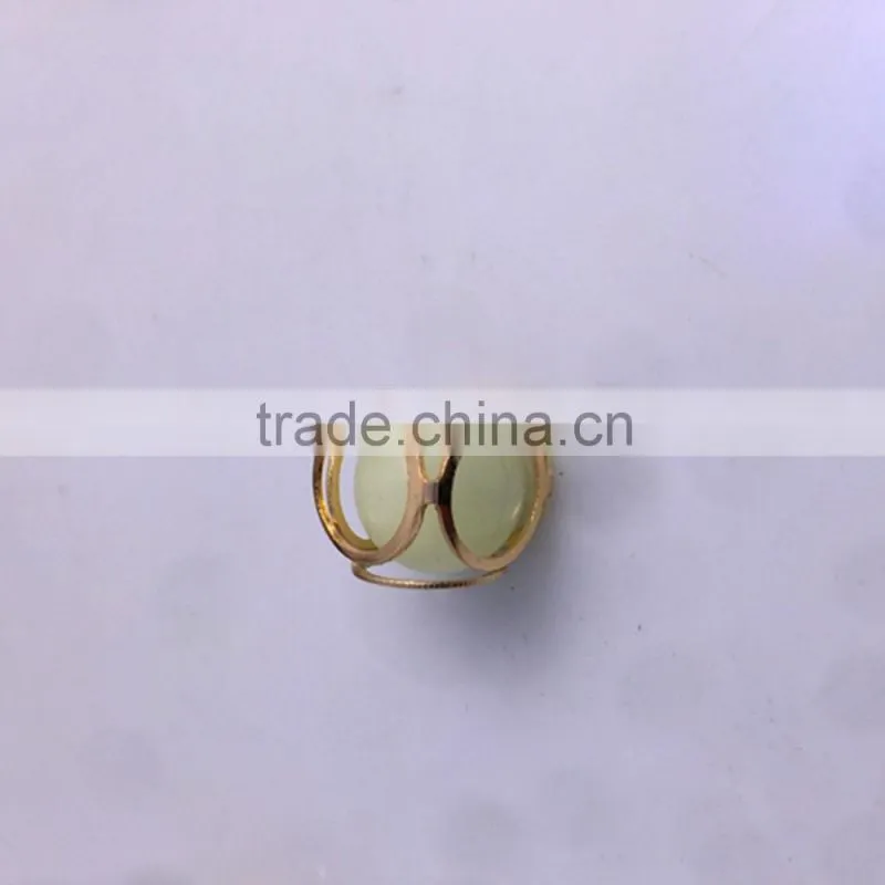 Vintage Locket Glow In The Dark Pendant Necklaces Glowing Luminous Stone Beads Pendant in Diffferent Shape Party Gifts
