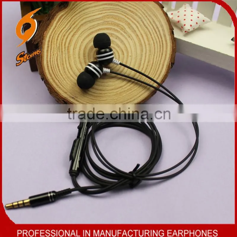 Matel earphone for mobile phone,best selling products,made in china.