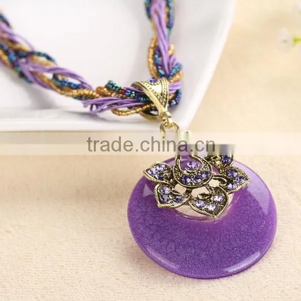 Vintage Fashion Lady Stone Necklace Wholesale