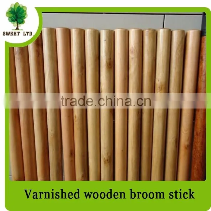 Varnished wooden broom handle wood stick to turkey market
