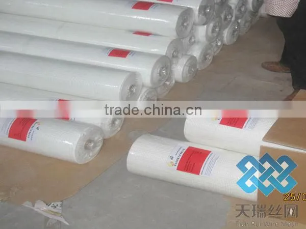 Reinforcement concrete fiberglass mesh for wall material