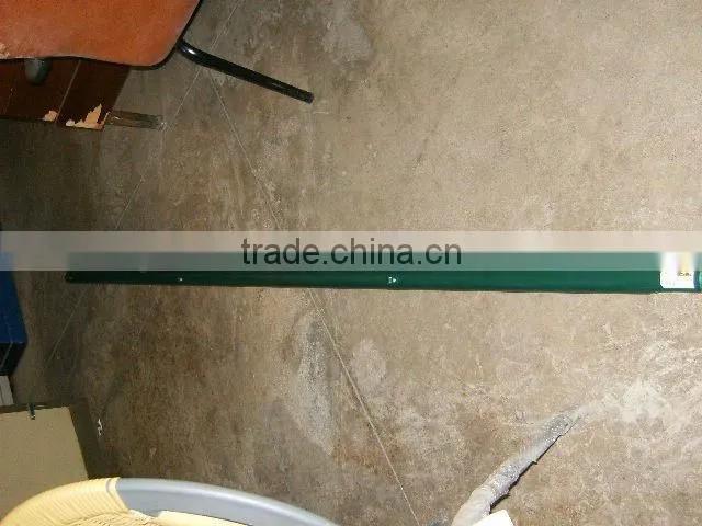 high quality galvanized round fence posts(factory)