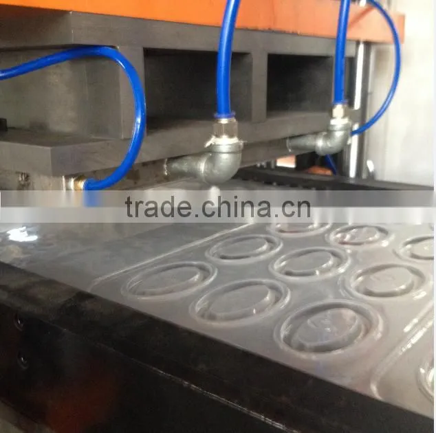 Super handy Fully-automatic thermoforming machine to make PP, PET products