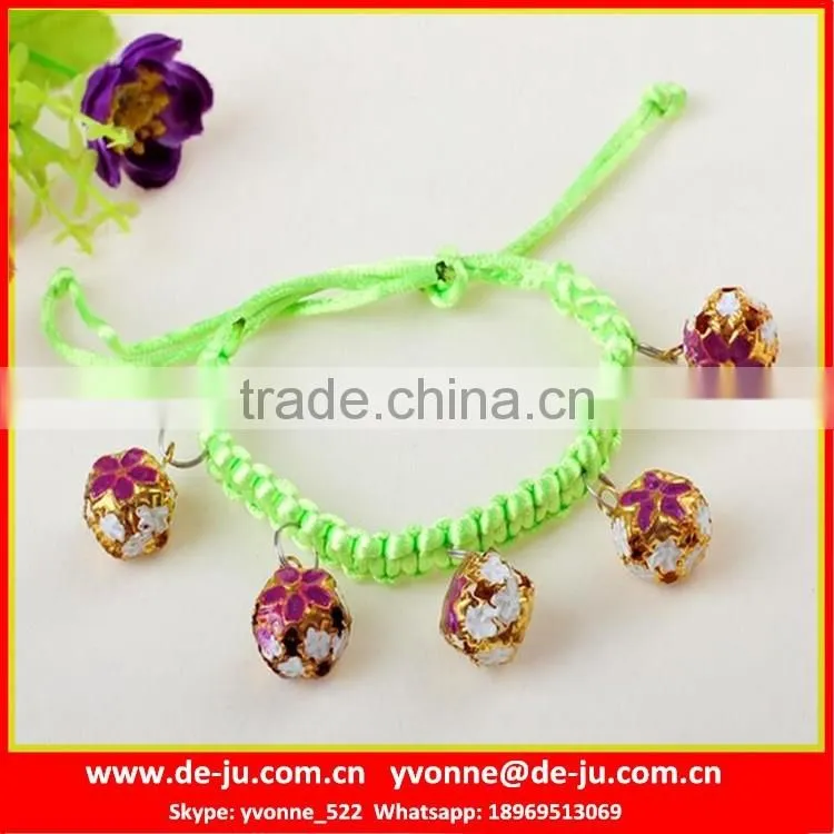 Five Enamel Bells Collar With Beautiful Bells