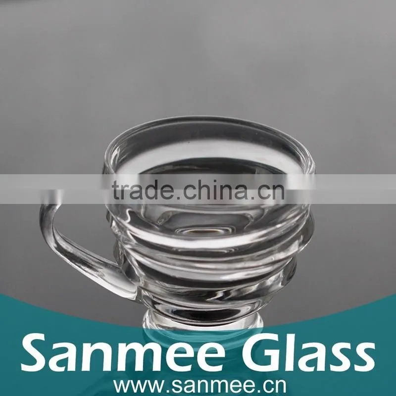 2016 New Product High Design Tread Hot Sale Mini Glass Beer Mug