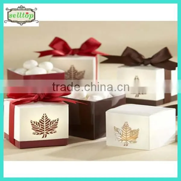 Cute 300g paper wedding favors and gifts trinket box