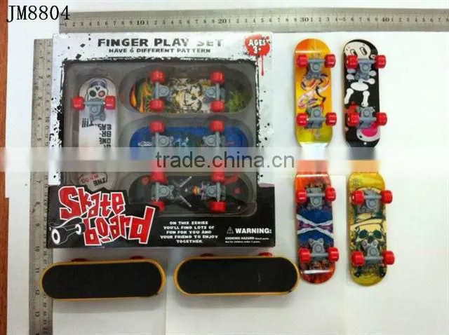 Finger skateboards