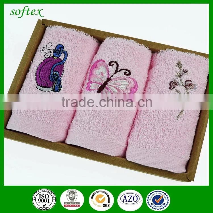 embroiery set in gift packing towel