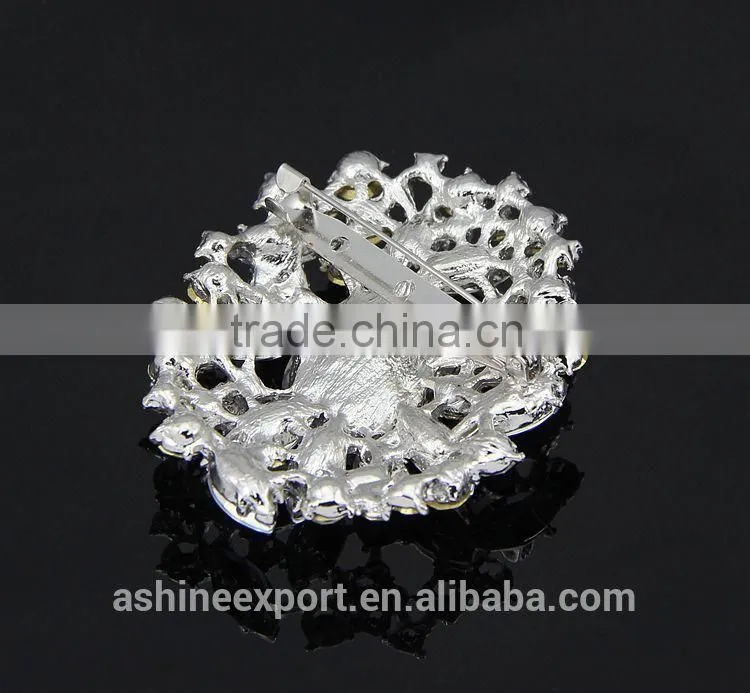 Cheap elegant bridal hollow bulk crystal flower rhinestone brooch/handmade rhinestone brooch