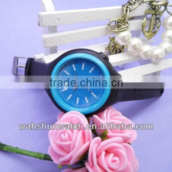 2013 custom made waterproof silicone promotional slim watch for ladies