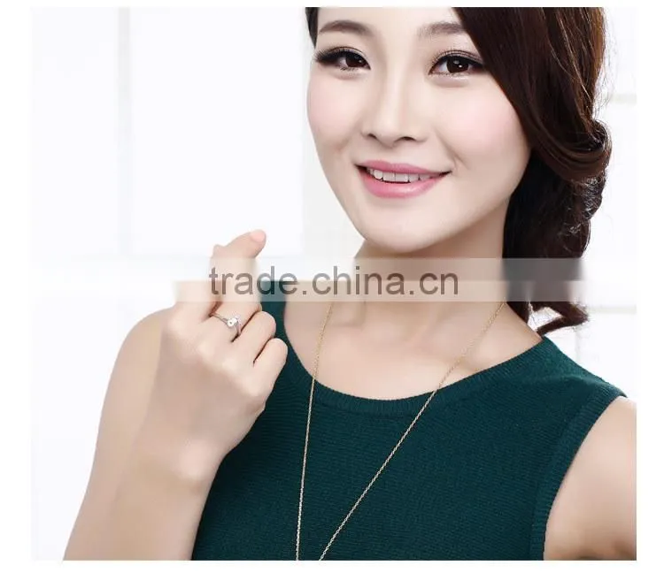 OUXI 2015 Fashion Ring made with Crystal jewelry 40075