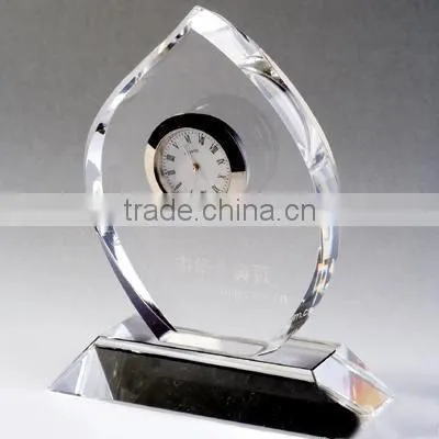 2016 New arrival transparent flame shape crystal clock