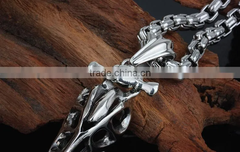 Latest fashion stainless steel casting animal bone pendant