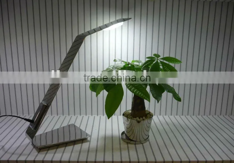 New design 4w Stainless steel desk led table lamp