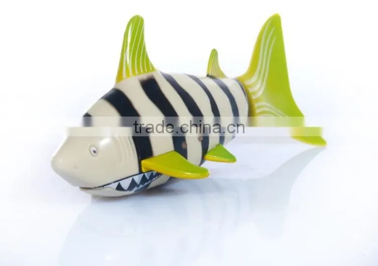 RC Robot Fish Remote Control Swimming Shark With Swing Tail Toys For Kids