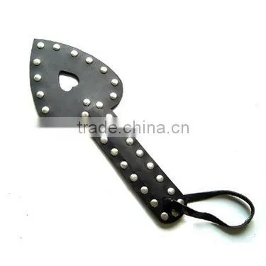 2016 sexy joyful adults toys , female slave whips and leather spanking classic sex leather paddles for wowan