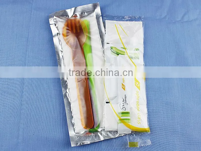Disposable condiment pack