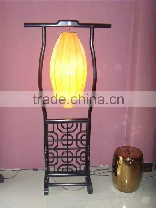 Chinese antique bedroom wall lamp