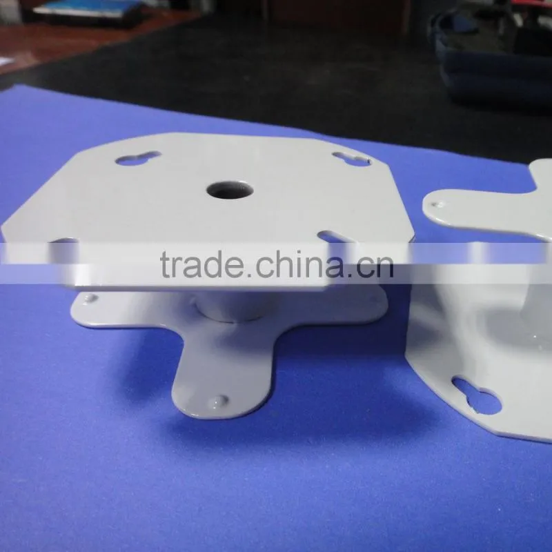 Powder coating white welding brackets for table