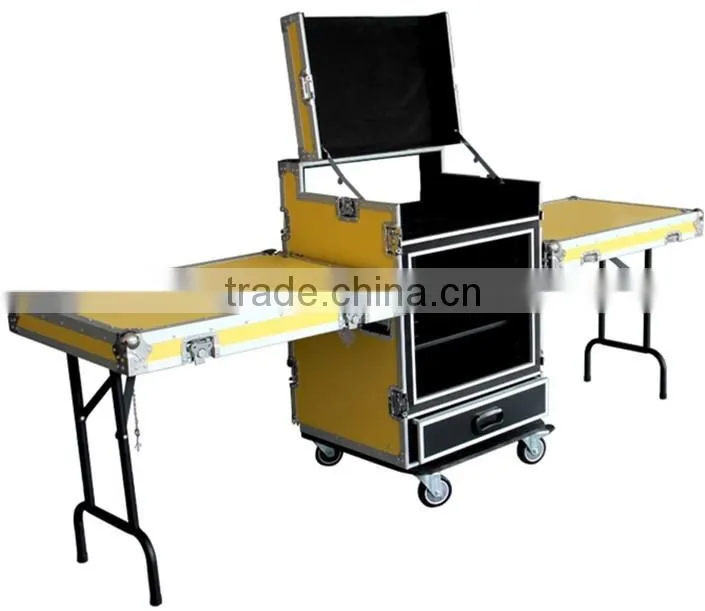 folding table with carry case