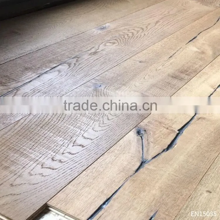 Antique Style Distressed CED Grade Oak Engineered Wooden Floor