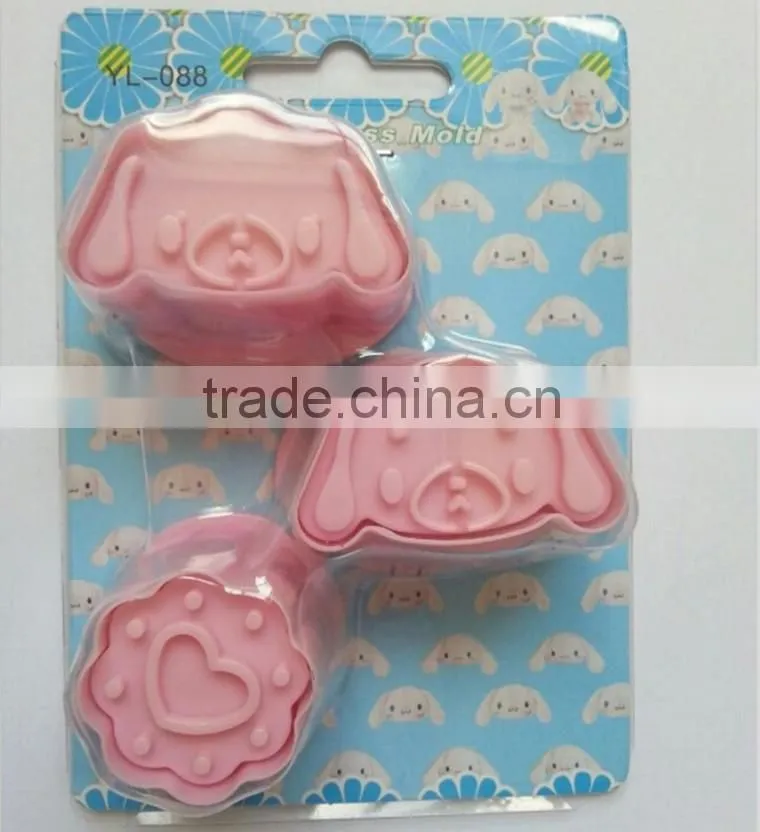 Hot Seller Multifunction Fruit Vegetable DIY cartoon cutter with dog