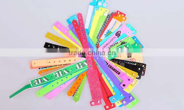 One time use vinyl bracelet for meeting