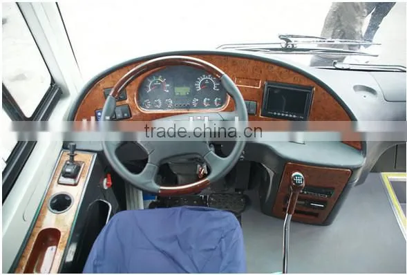 China supplier 35-40 seats coach luxury bus price