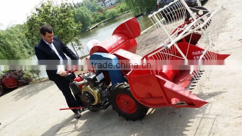 Factory mini rice harvester for wet field