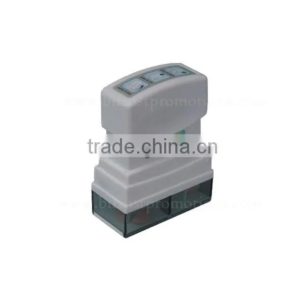 2016 New Design Plastic Pill Cutter